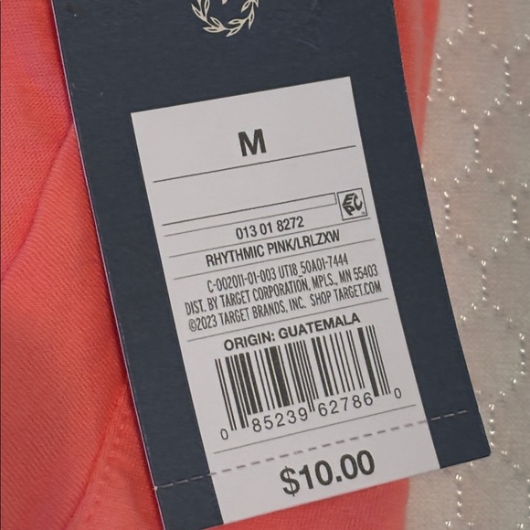 Bundle of Universal Thread Cotton T-Shirts - Picture 6 of 8